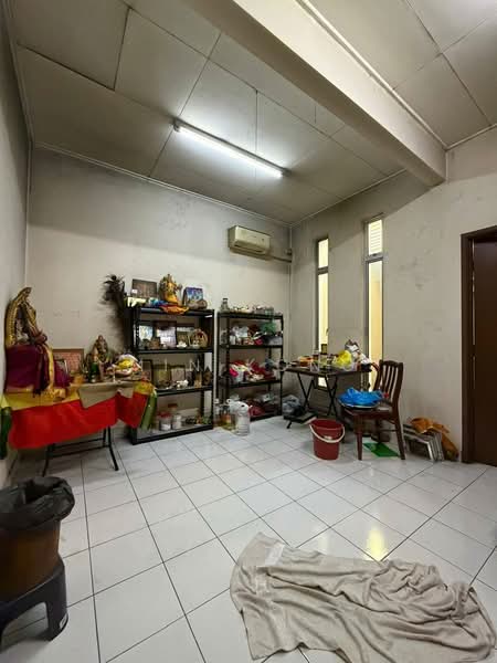 Rumah Teres untuk Dijual di Taman Mutiara Rini (Skudai) - Min Kong - Living Room - PropertyGuru.com.my