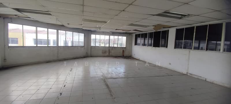 Kilang untuk Disewa di Taman Sri Serdang (Seri Kembangan) - Tabber Tan - Interior - PropertyGuru.com.my