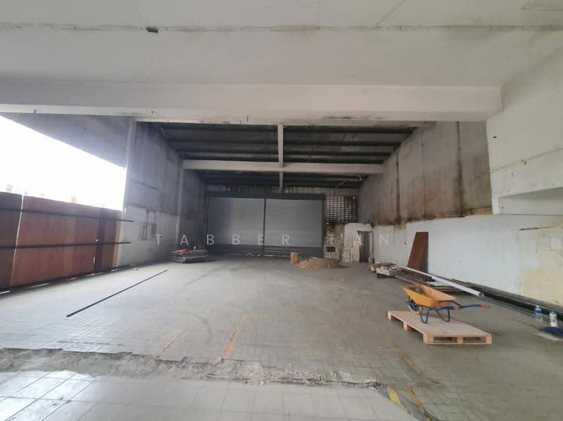 Kilang untuk Disewa di Taman Sri Serdang (Seri Kembangan) - Tabber Tan - Interior - PropertyGuru.com.my