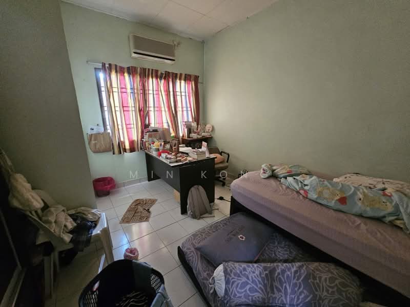 Rumah Teres 2 Tingkat untuk Dijual di Taman Puteri Wangsa (Ulu Tiram) - Min Kong - PropertyGuru.com.my