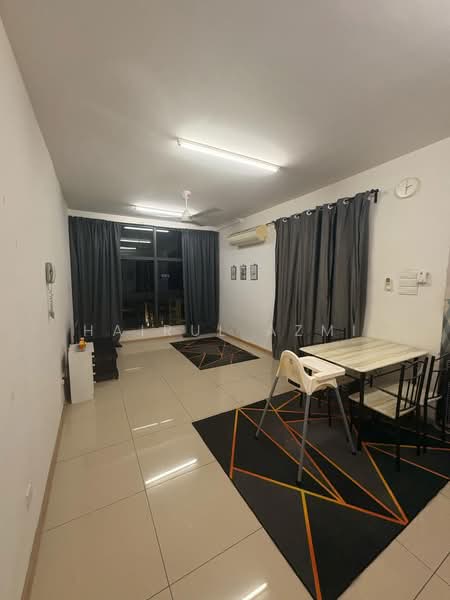 Servis Apartment untuk Disewa di Vista Alam Serviced Apartment - Hairul Azmi - Living Room - PropertyGuru.com.my