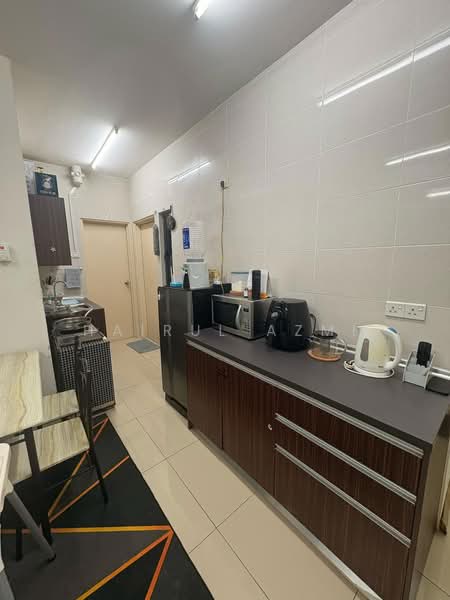 Servis Apartment untuk Disewa di Vista Alam Serviced Apartment - Hairul Azmi - Kitchen - PropertyGuru.com.my