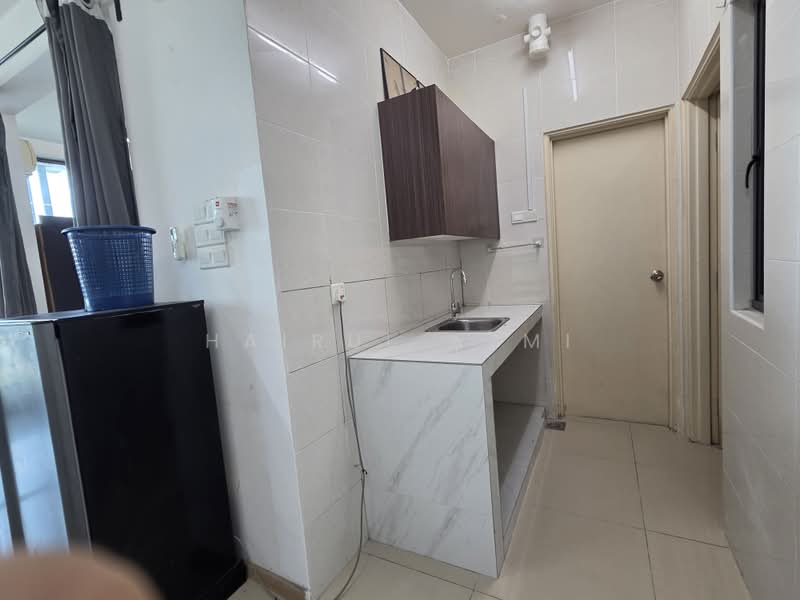 Servis Apartment untuk Disewa di Vista Alam Serviced Apartment - Hairul Azmi - Kitchen - PropertyGuru.com.my