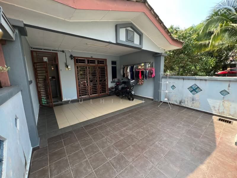 Rumah Teres 2 Tingkat untuk Dijual di Pulai (Johor) - ZULHILMI . - PropertyGuru.com.my