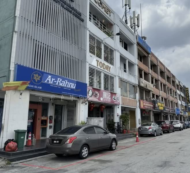 Shop for Rent in Taman Bayu Perdana (Klang) - Candee Tan - Exterior - PropertyGuru.com.my