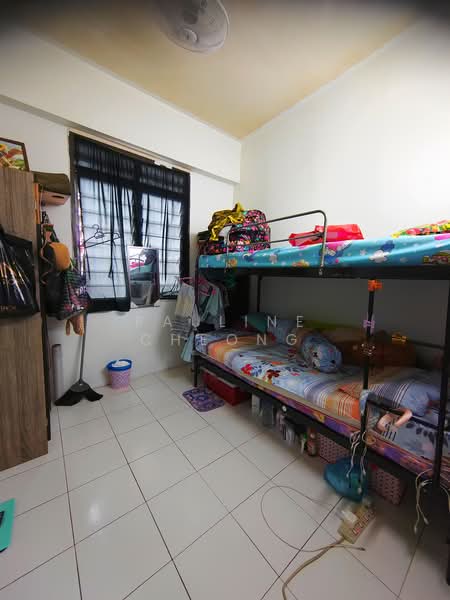 Apartment for Sale at Sri Aman Block C (Sri Aman Block 1 & 3) - Pauline Cheong - Bedroom - PropertyGuru.com.my
