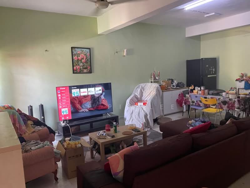 2-storey Terraced House for Sale in Ampang Jaya (Ampang) - Lip Pin Lee - Living Room - PropertyGuru.com.my