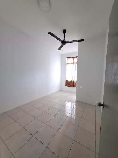 Rumah Teres untuk Dijual di Bandar Mahkota Banting (Tanjong Duabelas) - Izzati Mat - Interior - PropertyGuru.com.my