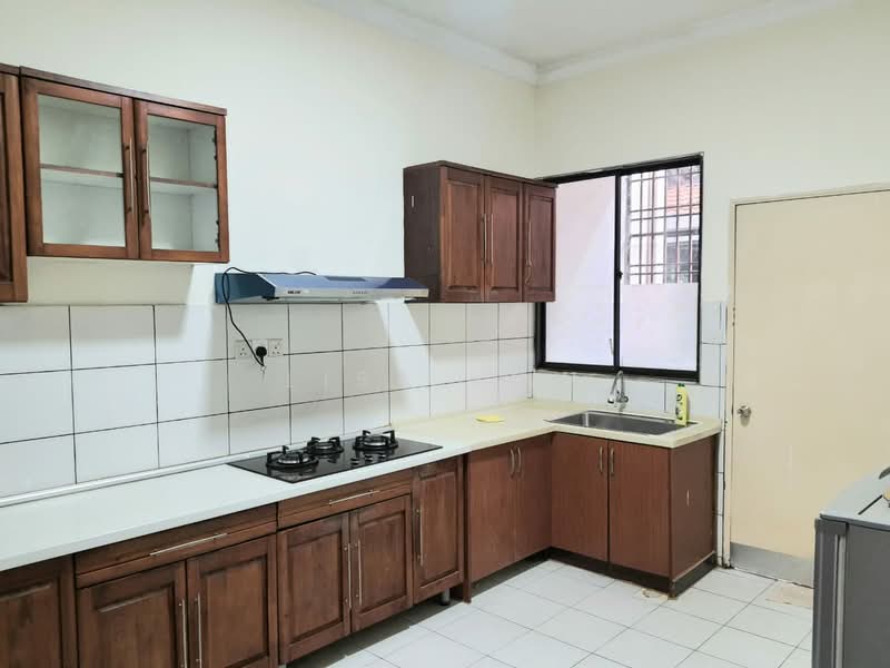 2.5-storey Terraced House for Rent in Bandar Utama 6 (Bandar Utama) - Lisa Low - PropertyGuru.com.my