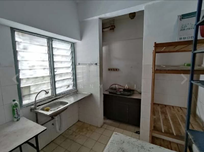 Servis Apartment untuk Disewa di South City (Perdana Selatan) Block A & B - Kenny Lai - Kitchen - PropertyGuru.com.my