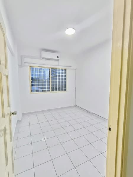 Kondominium untuk Dijual di Sri Desa Entrepreneur Park - Angel Ooi - Interior - PropertyGuru.com.my