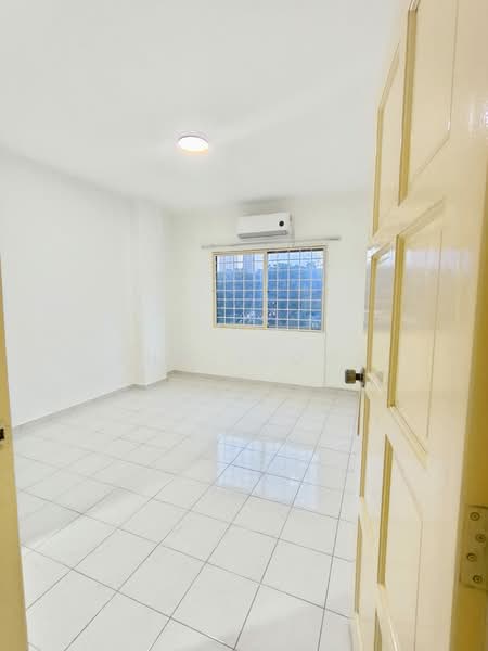 Kondominium untuk Dijual di Sri Desa Entrepreneur Park - Angel Ooi - Interior - PropertyGuru.com.my