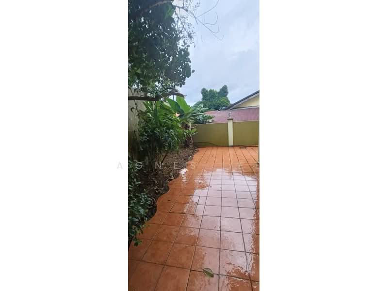 Bungalow for Rent in Kampung Tasik Tambahan (Ampang) - Agnes Lee - PropertyGuru.com.my