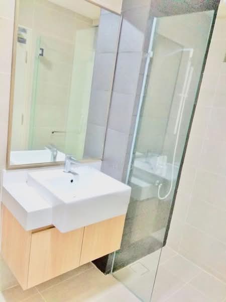 Servis Apartment untuk Dijual di Third Avenue - Kar Hooi - Bathroom - PropertyGuru.com.my