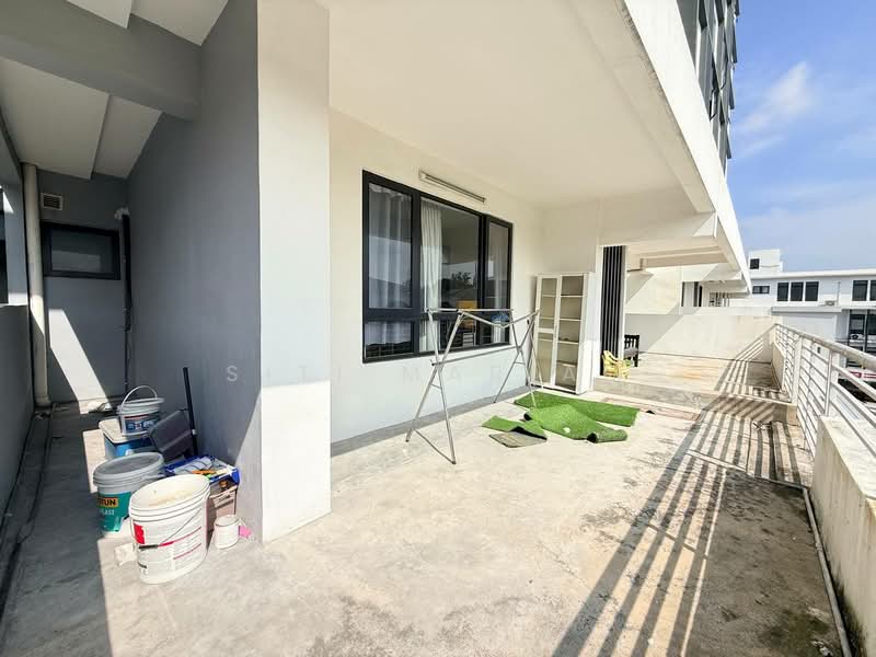 Service Residence for Sale at Hillpark Residence - Siti Mariam - Balcony - PropertyGuru.com.my