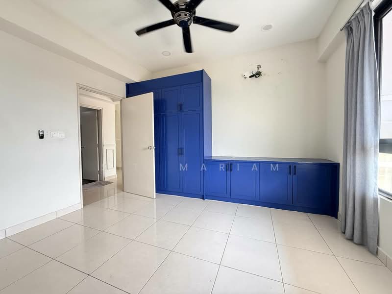 Service Residence for Sale at Hillpark Residence - Siti Mariam - Bedroom - PropertyGuru.com.my
