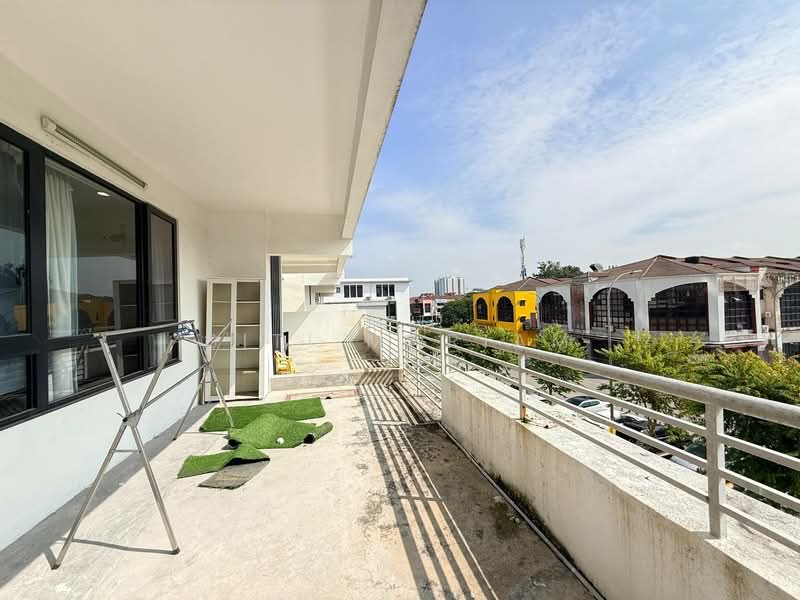 Service Residence for Sale at Hillpark Residence - Siti Mariam - Balcony - PropertyGuru.com.my