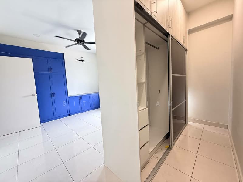 Service Residence for Sale at Hillpark Residence - Siti Mariam - Bedroom - PropertyGuru.com.my