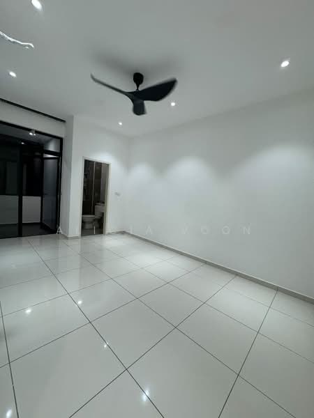 Rumah Teres untuk Disewa di Taman Desa Tebrau (Tebrau) - Alicia Voon - Living Room - PropertyGuru.com.my