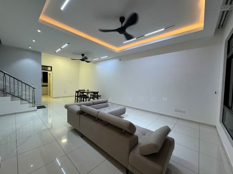 Rumah Teres untuk Disewa di Taman Desa Tebrau (Tebrau) - Alicia Voon - Living Room - PropertyGuru.com.my