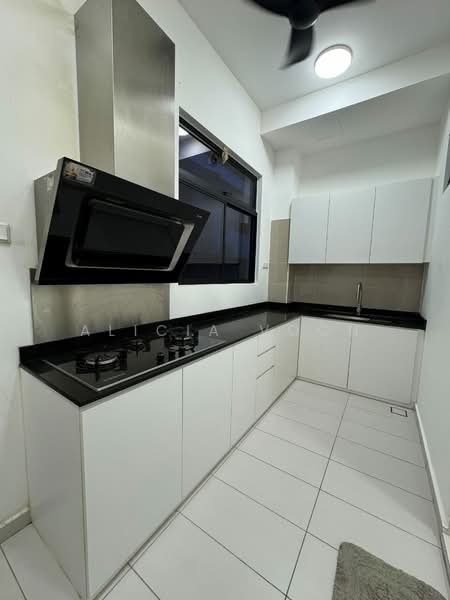 Rumah Teres untuk Disewa di Taman Desa Tebrau (Tebrau) - Alicia Voon - Kitchen - PropertyGuru.com.my