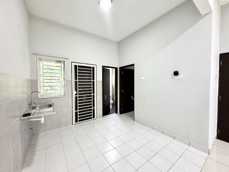 2-storey Terraced House for Sale in Dengkil (Selangor) - Izzati Mat - Interior - PropertyGuru.com.my