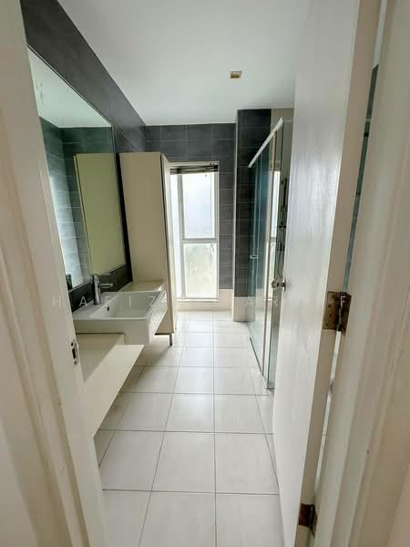 Rumah Bandar untuk Dijual di Petaling Jaya (Selangor) - Hafiz Shariff - Bathroom - PropertyGuru.com.my