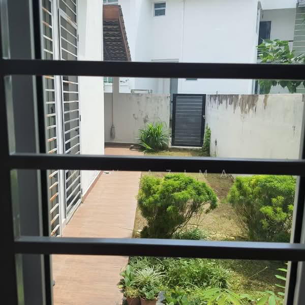 2-storey Terraced House for Rent in Kota Seriemas (Nilai) - Wan Azima - Exterior - PropertyGuru.com.my