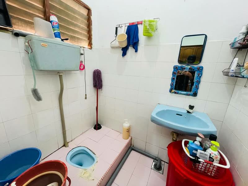 Rumah Teres 2 Tingkat untuk Dijual di Klang (Selangor) - Amzar Faiz - PropertyGuru.com.my