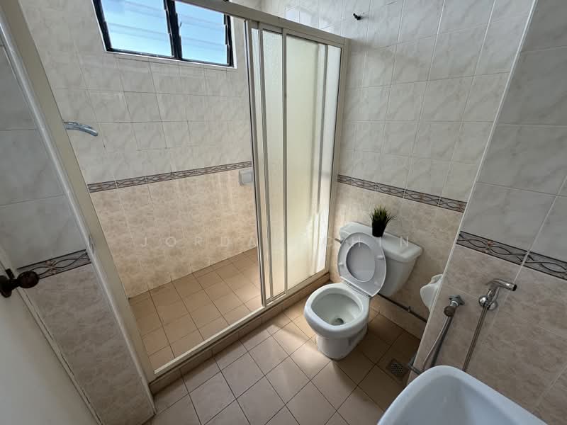 Condominium for Rent at Sri Pangkor Condominium - Jordan Chin - Bathroom - PropertyGuru.com.my