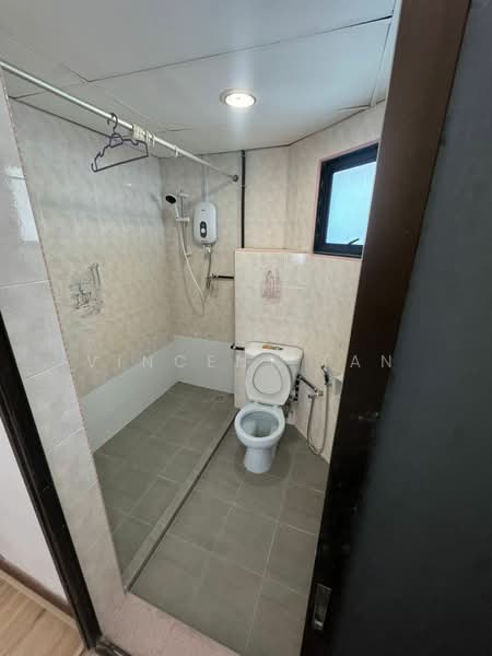Apartment for Rent at MBF Tower - Vincent Tan - Bathroom - PropertyGuru.com.my