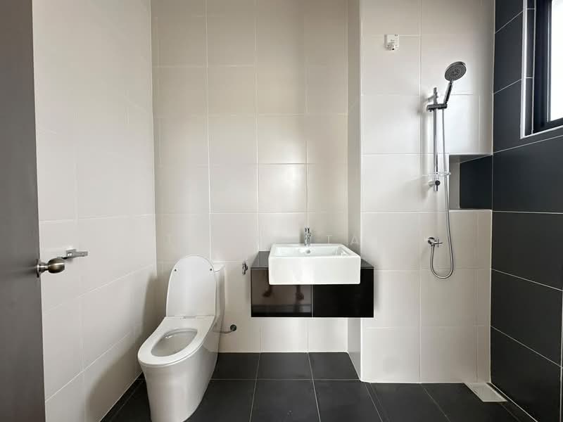 Rumah Kluster untuk Dijual di Eco Botanic (Iskandar Puteri (Nusajaya)) - Tommy Tai - Bathroom - PropertyGuru.com.my