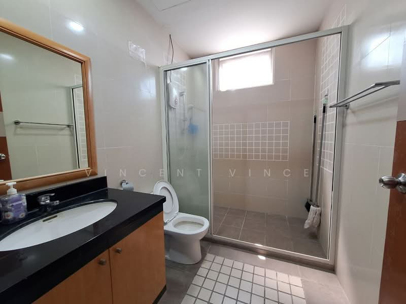 Servis Apartment untuk Disewa di The Heritage Residence - Vincent Vince - Bathroom - PropertyGuru.com.my