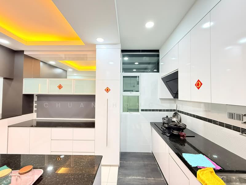 Cluster House for Sale in Bukit Indah (Iskandar Puteri (Nusajaya)) - Chuan Hong Kee - Kitchen - PropertyGuru.com.my
