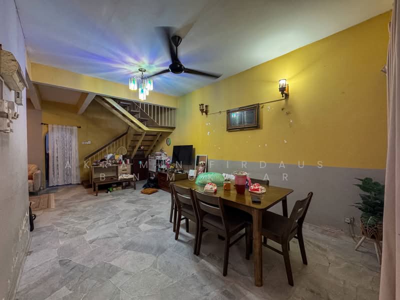 Rumah Teres 2 Tingkat untuk Dijual di Seksyen 2, Taman Kinrara (Puchong) - Akramin Firdaus Bin Mokhtar - PropertyGuru.com.my