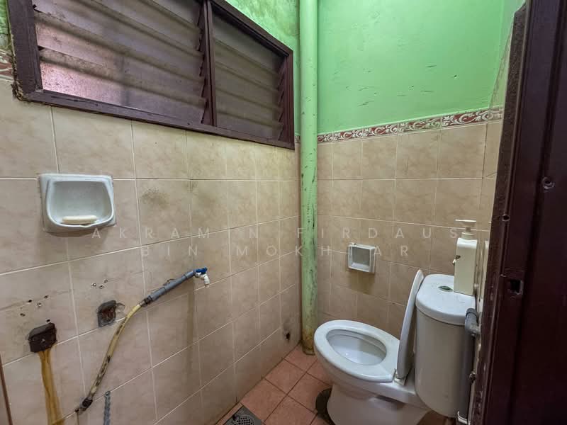 Rumah Teres 2 Tingkat untuk Dijual di Seksyen 2, Taman Kinrara (Puchong) - Akramin Firdaus Bin Mokhtar - PropertyGuru.com.my