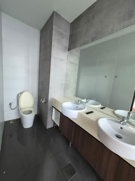 Condominium for Rent at Gala City Residences - Jeno Tan - Bathroom - PropertyGuru.com.my