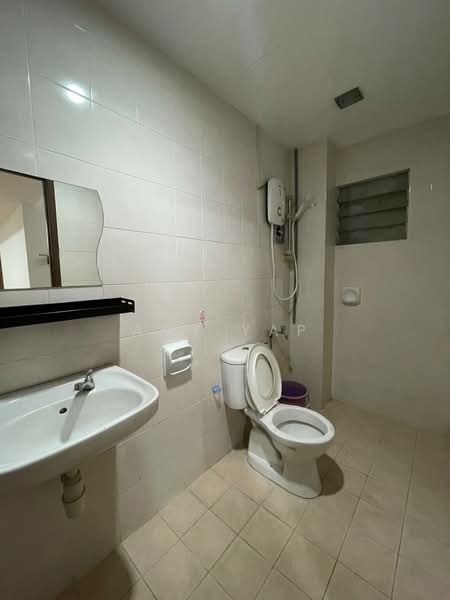 Apartment for Sale at Vista Mutiara - Amy Yap - Bathroom - PropertyGuru.com.my