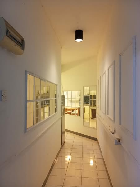 Kondominium untuk Disewa di Bukit OUG Condominiums - Su Cheng - Corridor - PropertyGuru.com.my