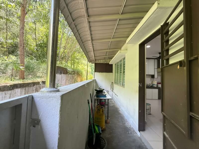 Rumah Teres 2 Tingkat untuk Dijual di Taman Sri Wan (Ipoh) - Ainsley Thong - Kitchen - PropertyGuru.com.my