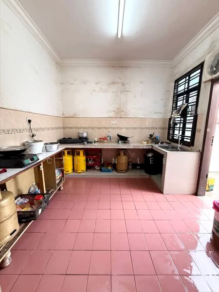 Rumah Teres 2 Tingkat untuk Dijual di Taman Megah Ria (Masai) - Calvin Lee - PropertyGuru.com.my
