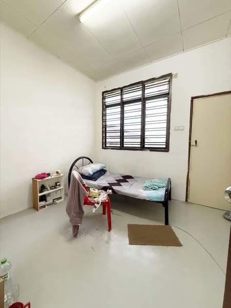 Rumah Teres 2 Tingkat untuk Dijual di Taman Megah Ria (Masai) - Calvin Lee - PropertyGuru.com.my