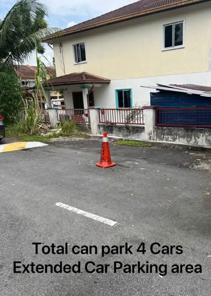 2-storey Terraced House for Sale in Taman Pinggiran Saujana (Kajang) - Teh . - Exterior - PropertyGuru.com.my