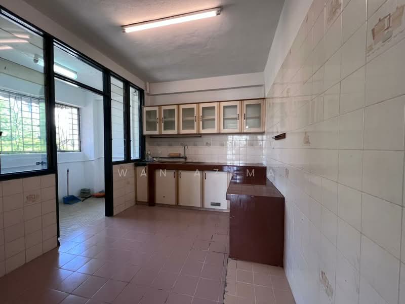 Pangsapuri untuk Disewa di 1A Pinang - Wan Azima - Kitchen - PropertyGuru.com.my