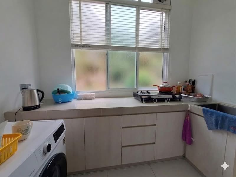 Kondominium untuk Dijual di Seri Puteri Hills Town Villa & Condominium - Shanice Low - Kitchen - PropertyGuru.com.my
