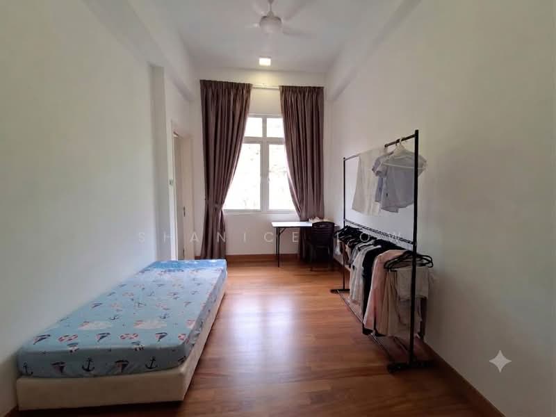 Kondominium untuk Dijual di Seri Puteri Hills Town Villa & Condominium - Shanice Low - Bedroom - PropertyGuru.com.my