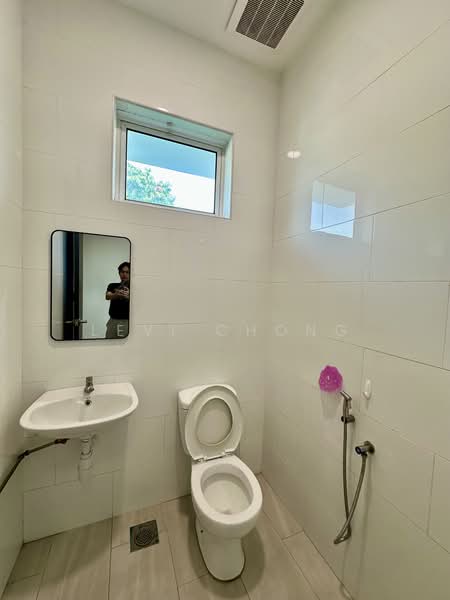 Semi-Detached House for Sale in Ipoh (Perak) - Levi Chong - Bathroom - PropertyGuru.com.my