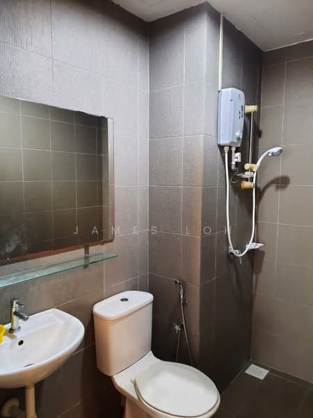Servis Apartment untuk Disewa di First Subang (SS 15 Courtyard) - James Loh - Bathroom - PropertyGuru.com.my