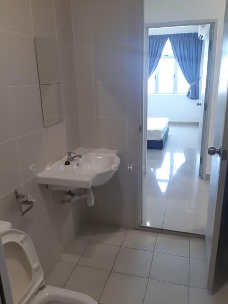 Service Residence for Rent at Meridin Bayvue Serviced Apartment - Casey Cheong - Bathroom - PropertyGuru.com.my