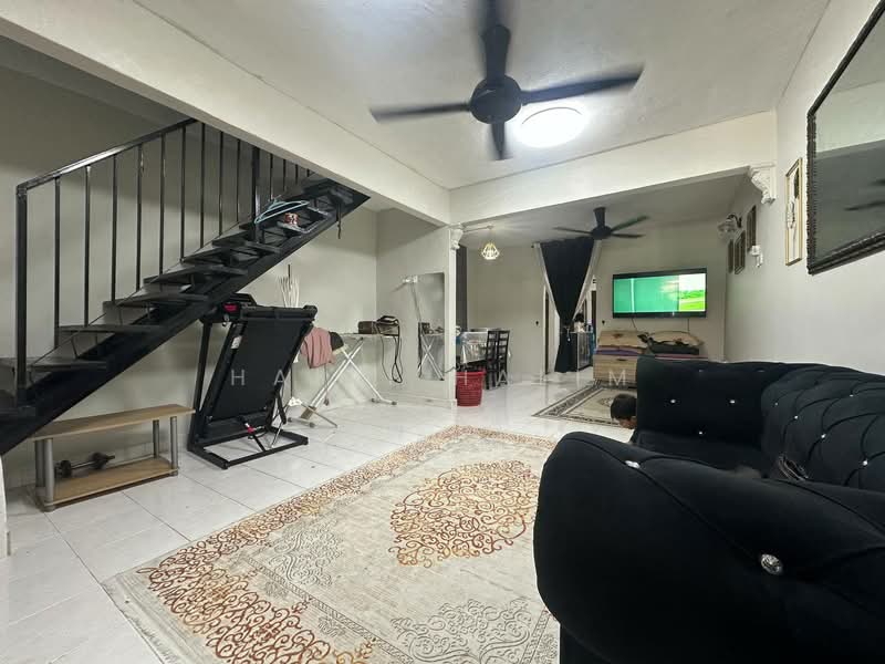 Rumah Teres 2 Tingkat untuk Dijual di Taman Sri Muda (Shah Alam) - Hairi Halim - PropertyGuru.com.my